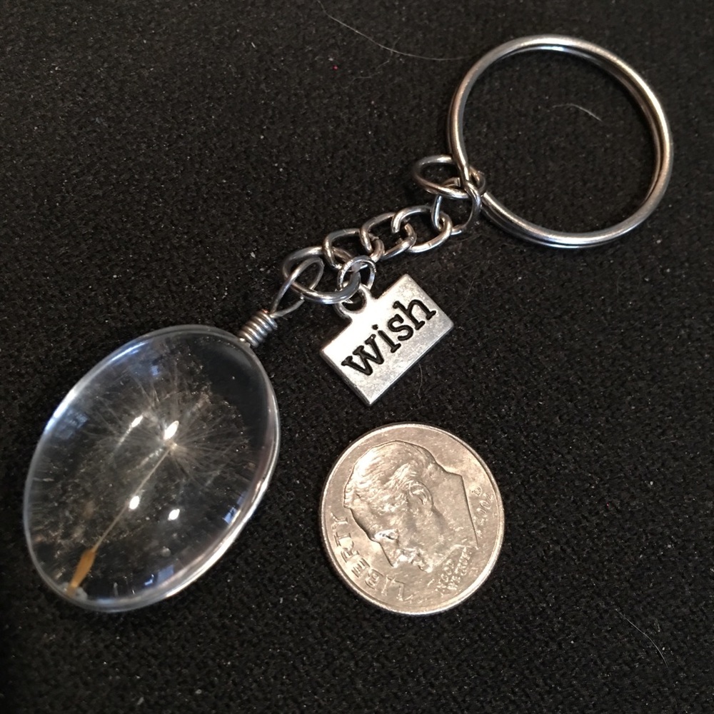 Keychain 💕 DANDELION seed  - Make a Wish - Picture 2 of 7